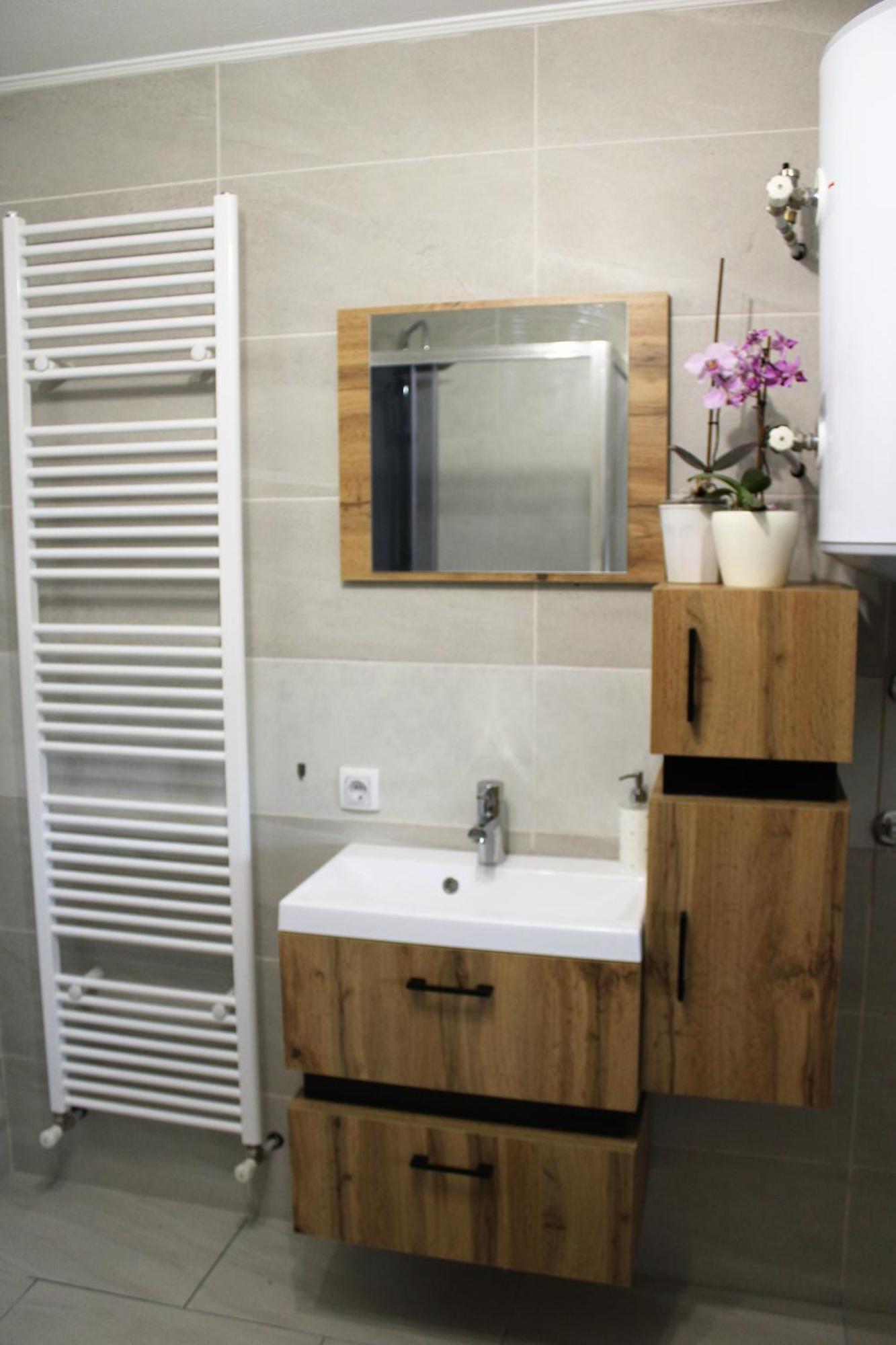 Apartman Swans Оточац Экстерьер фото